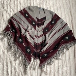 Poncho sweater hippie boho Aztec design